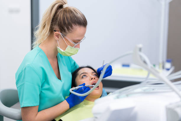 Best Emergency Treatment for Toothache in West Simsbury, CT